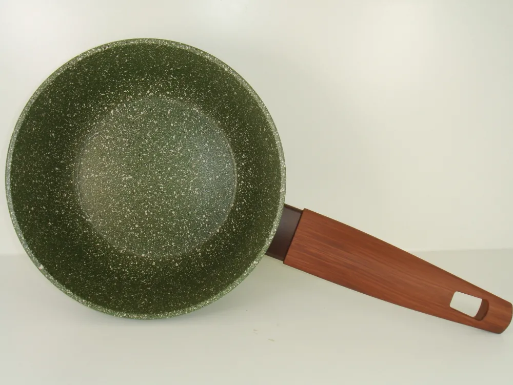 Natura Induction Kookpan>Steelpan 18cm met hout-look greep - VegeTek